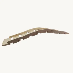 Puente de pared para gatos, curvo de 110 cm, tono natural — Colección Entorno ConSentido Mascotas